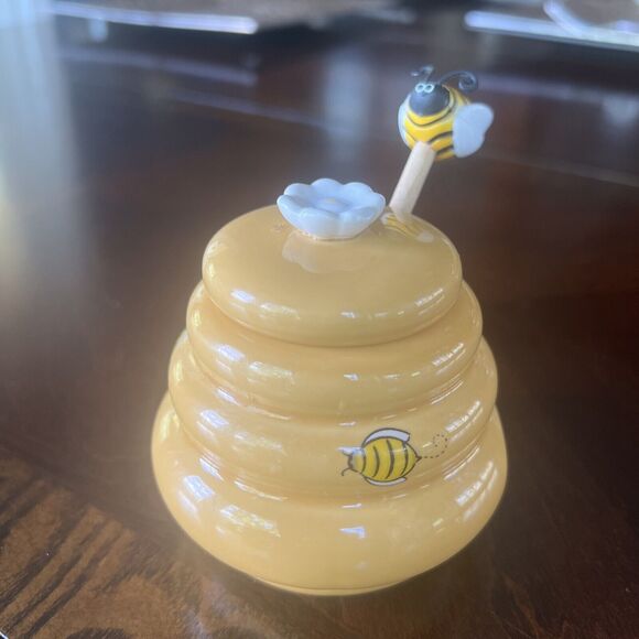 Mini Honey Pot Ceramic Jar & Wood Dipper Beehive with Bumble Bee Flower Lid - Picture 3 of 9